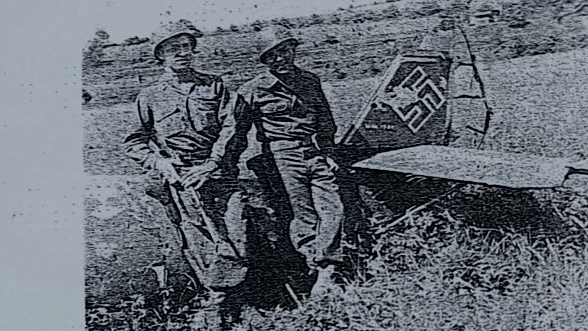 Lawrence Durbin with fellow soldier